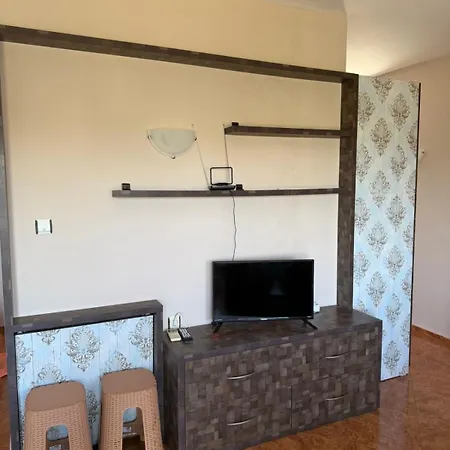 Sunny House Сонячний Берег